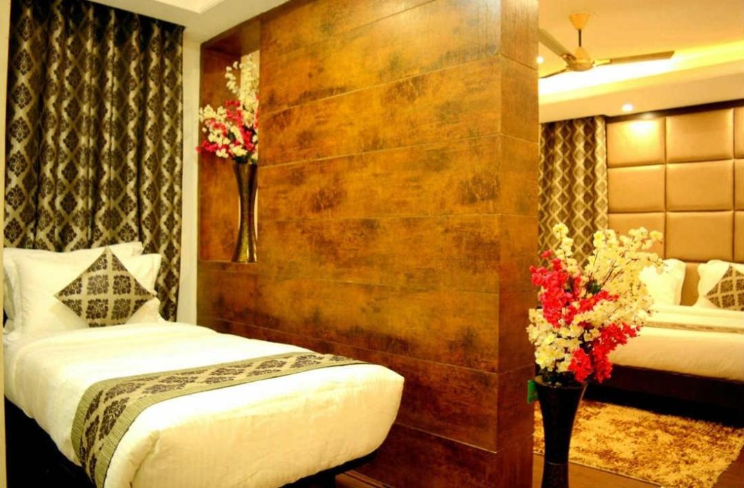 Hotel Royal Arabia Rainawādi المظهر الخارجي الصورة