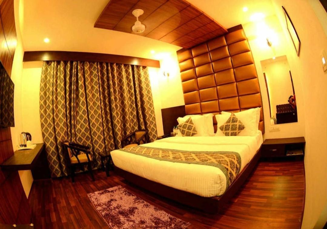 Hotel Royal Arabia Rainawādi المظهر الخارجي الصورة